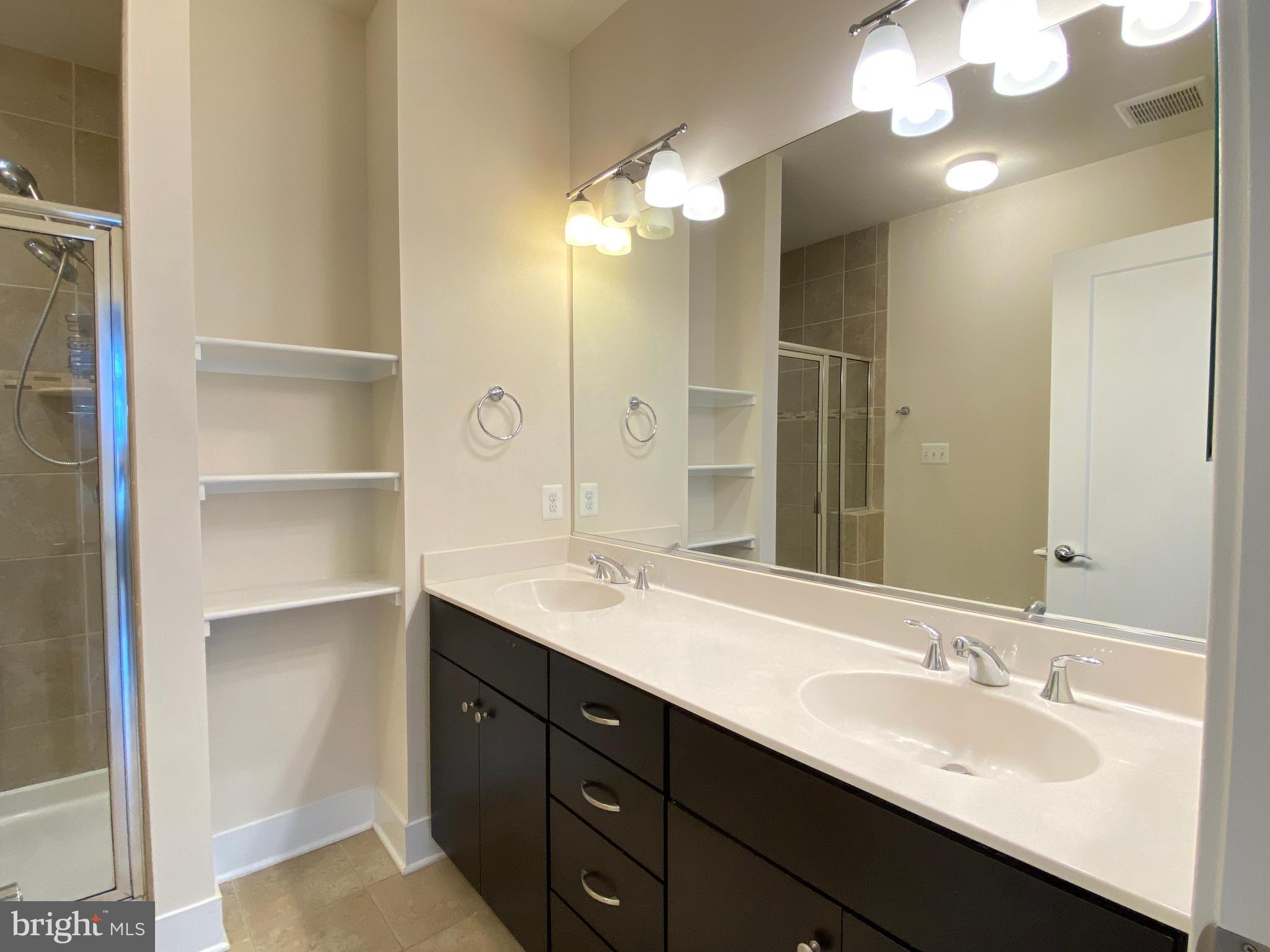 KING FARM IRVINGTON - Residential Lease