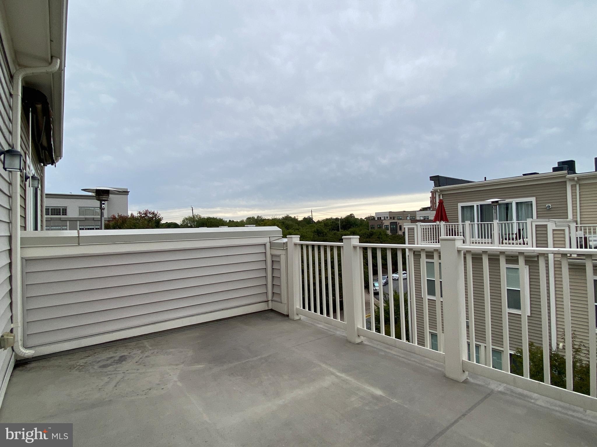 KING FARM IRVINGTON - Residential Lease