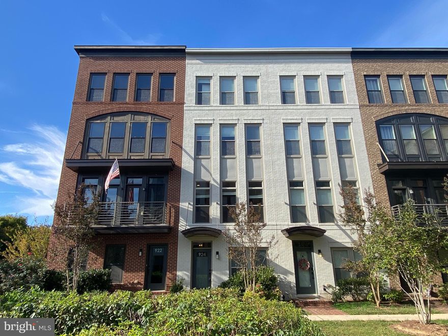 Welcome to this stunning 4-level, 3 bed, 3.5 bath, 1,780 sqft townhome in the highly desirable King Farm neighborhood! The entry level has a foyer with a coat closet and access to a 2-car tandem garage. The main level offers an open concept layout featuring a gourmet kitchen with an abundance of cabinetry, a solid butcher block countertop/main island, an oversized copper farmhouse sink, stainless steel Whirlpool appliances, and a large eat-in area. The formal dining room is flooded with natural light from three floor to ceiling windows. The living room transitions seamlessly from the kitchen and features a gas fireplace, a hand crafted solid wood mantel, solid wood built-ins, and access via French doors to the deck, perfect for relaxing or grilling. A powder room is also conveniently located on the main floor. Upstairs, the third floor offers two of the three bedrooms and the laundry room. The primary suite is flooded with natural light from three large windows. It features two massive closets, a TV hookup, and a large en suite bathroom with double sinks and a glass-enclosed standing shower. The second bedroom has its own closet and en suite bathroom. Continuing to the top floor is the third bedroom, complete with a closet and third en suite bathroom. The rec space leads to a large rooftop deck, perfect for entertainment and relaxation.

Walk through video: https://youtu.be/xH-IwRHo5Fw

Tenant responsible for all utilities