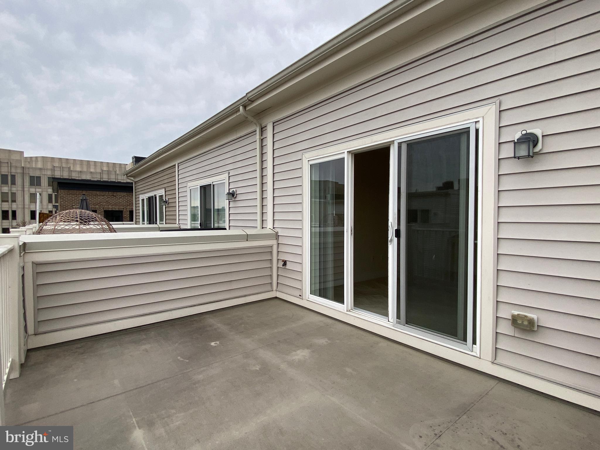 KING FARM IRVINGTON - Residential Lease