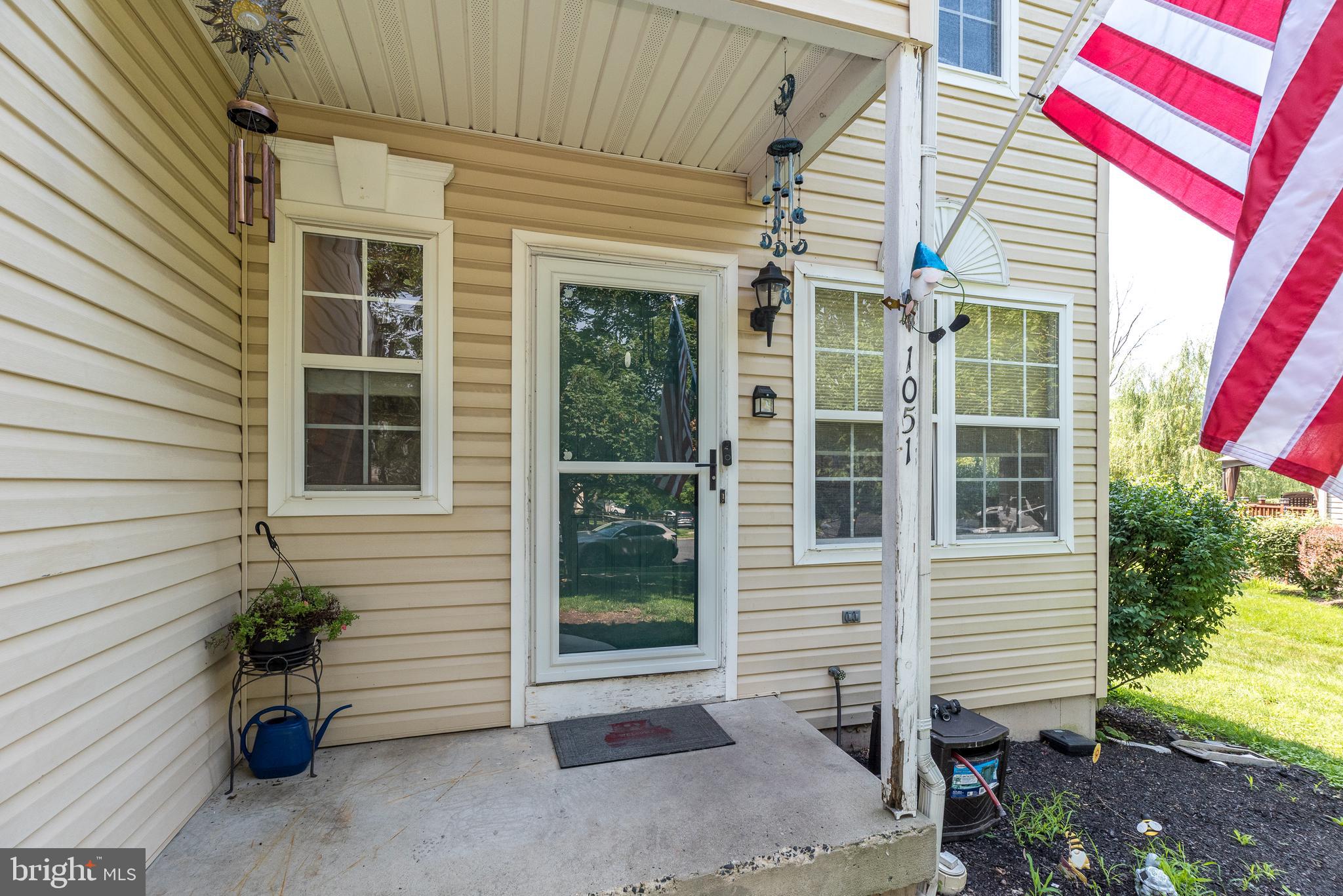 1051 HEATHER LANE