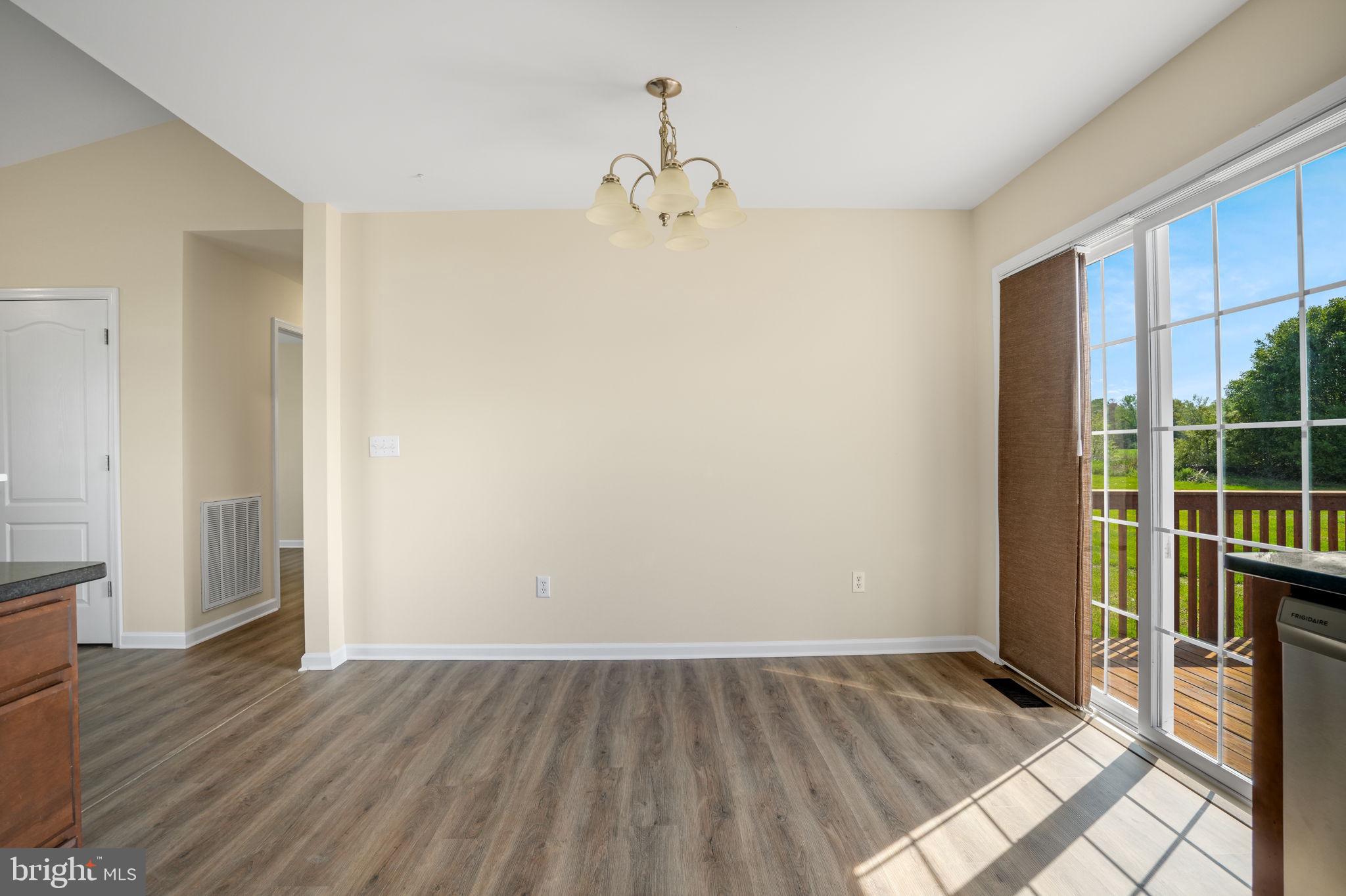 WOODLAND MANOR - Residential