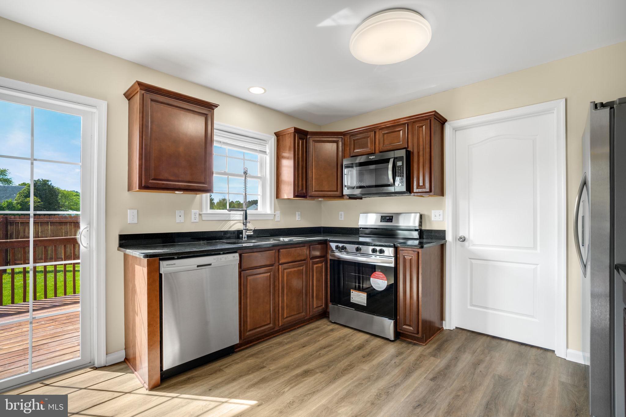 WOODLAND MANOR - Residential