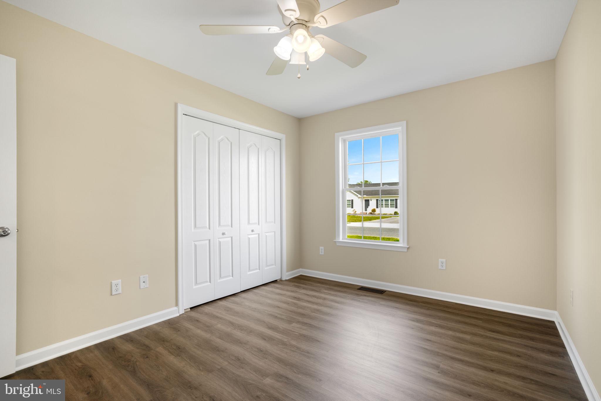 WOODLAND MANOR - Residential