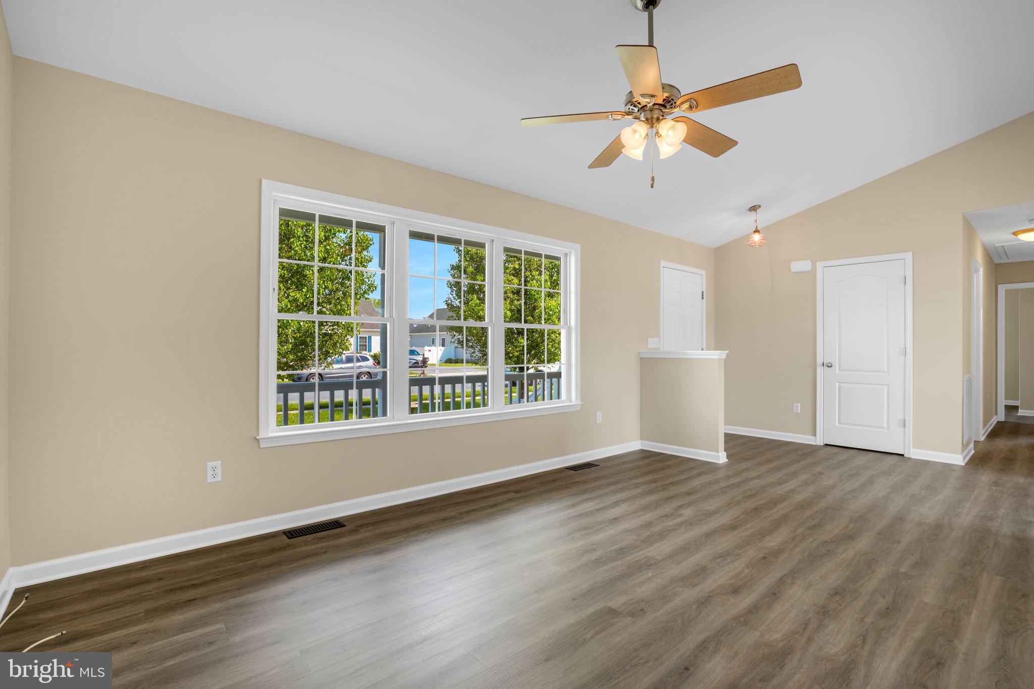 WOODLAND MANOR - Residential