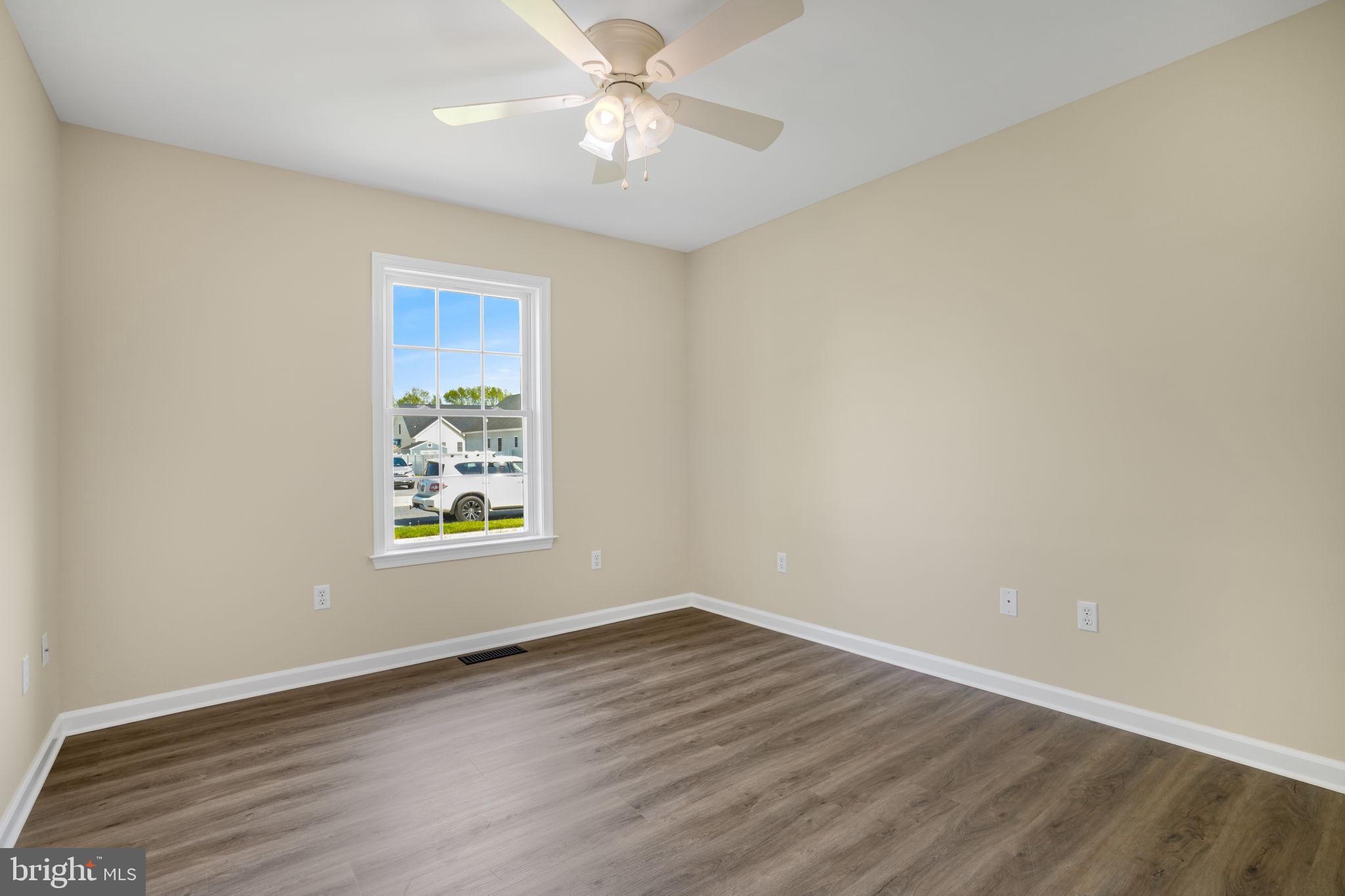 WOODLAND MANOR - Residential