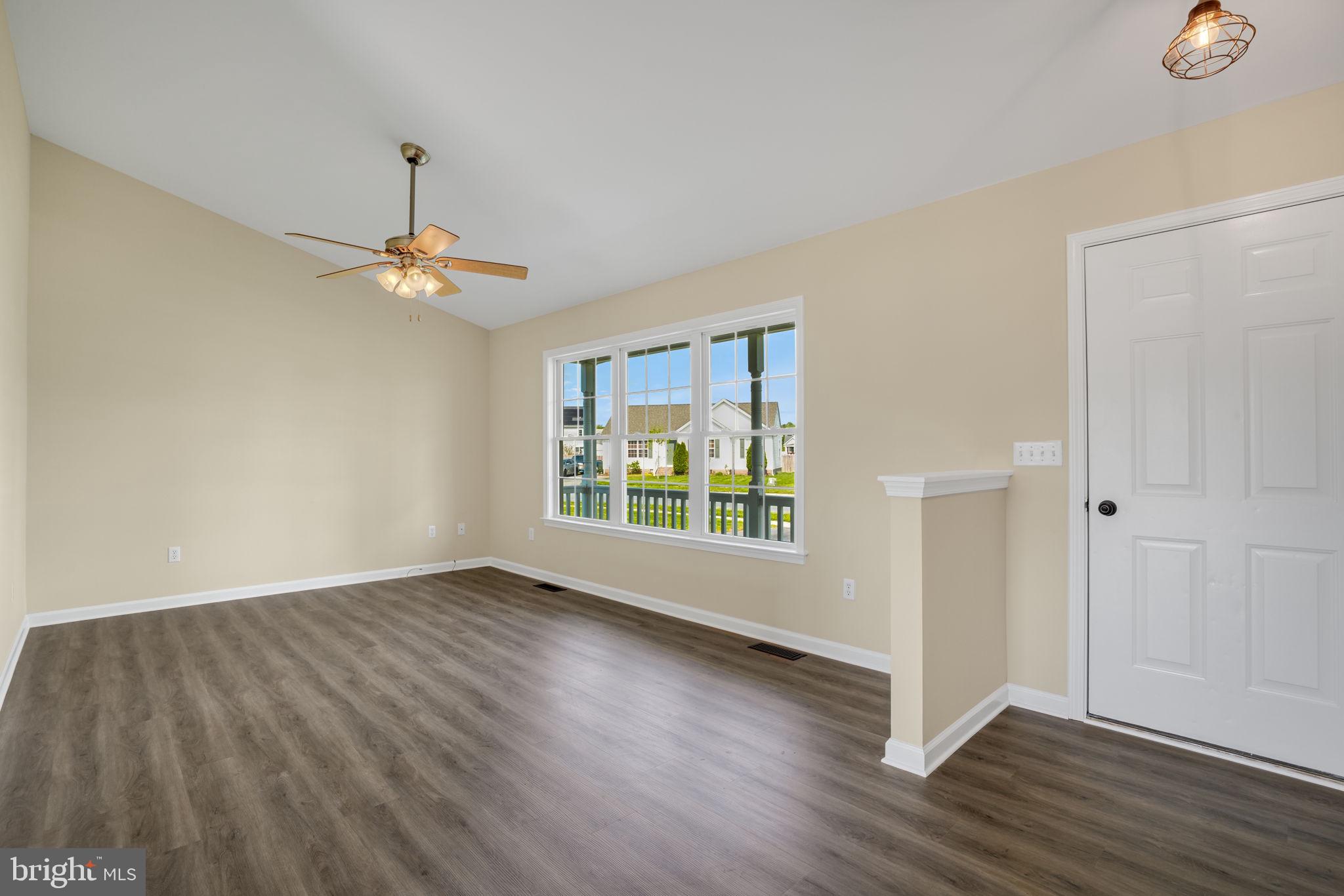 WOODLAND MANOR - Residential