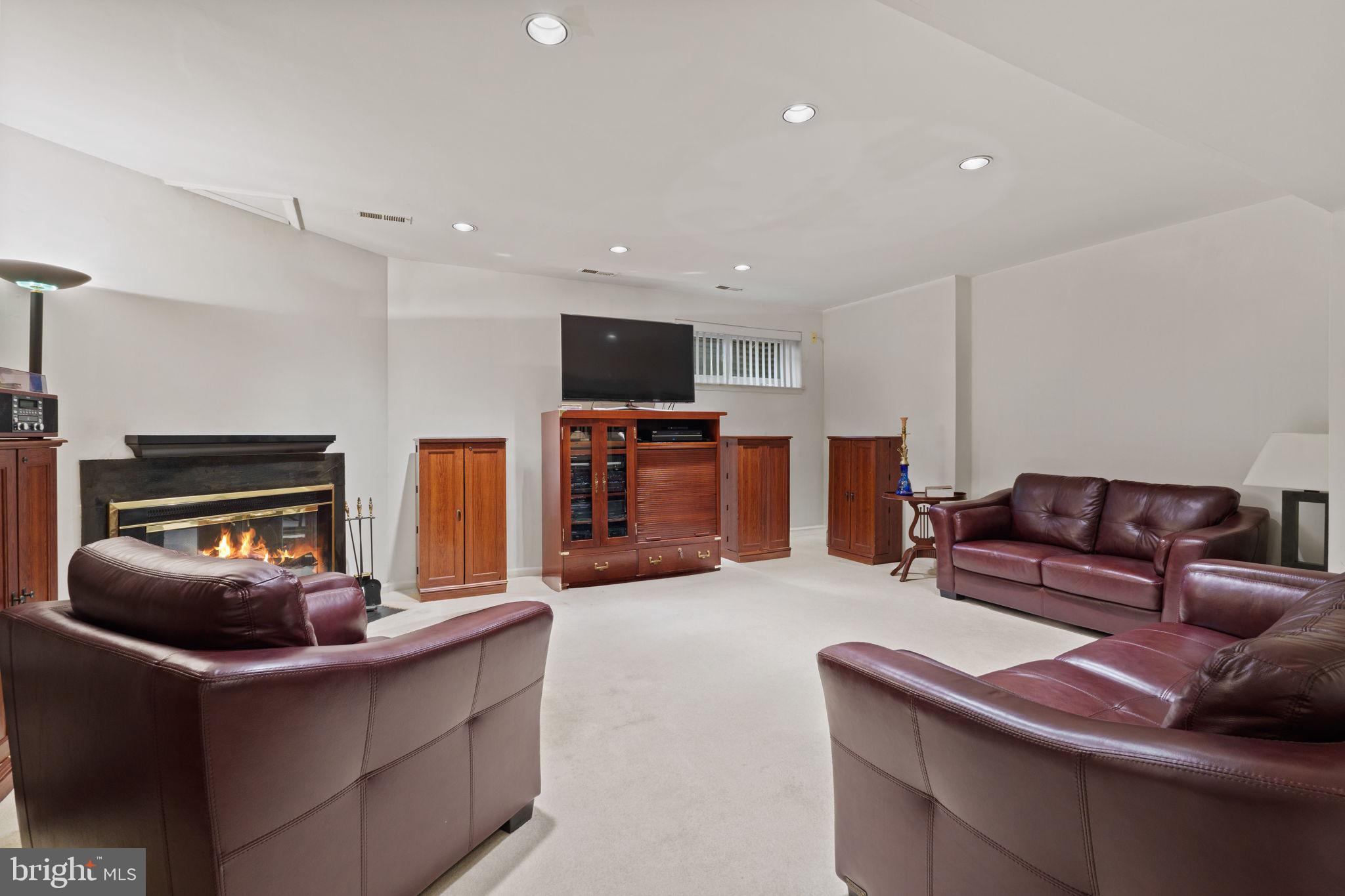 FOREST ESTATES - Residential