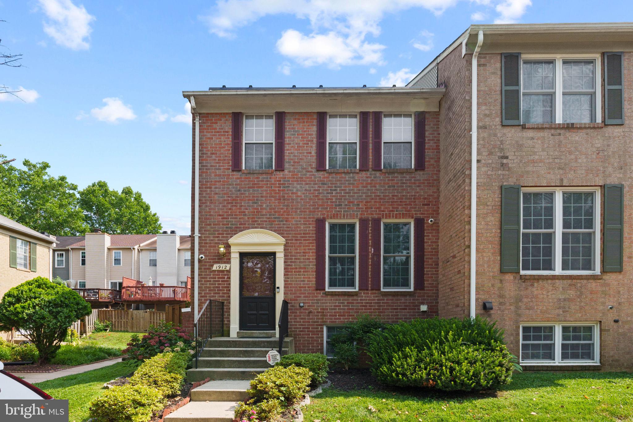 FOREST ESTATES - Residential