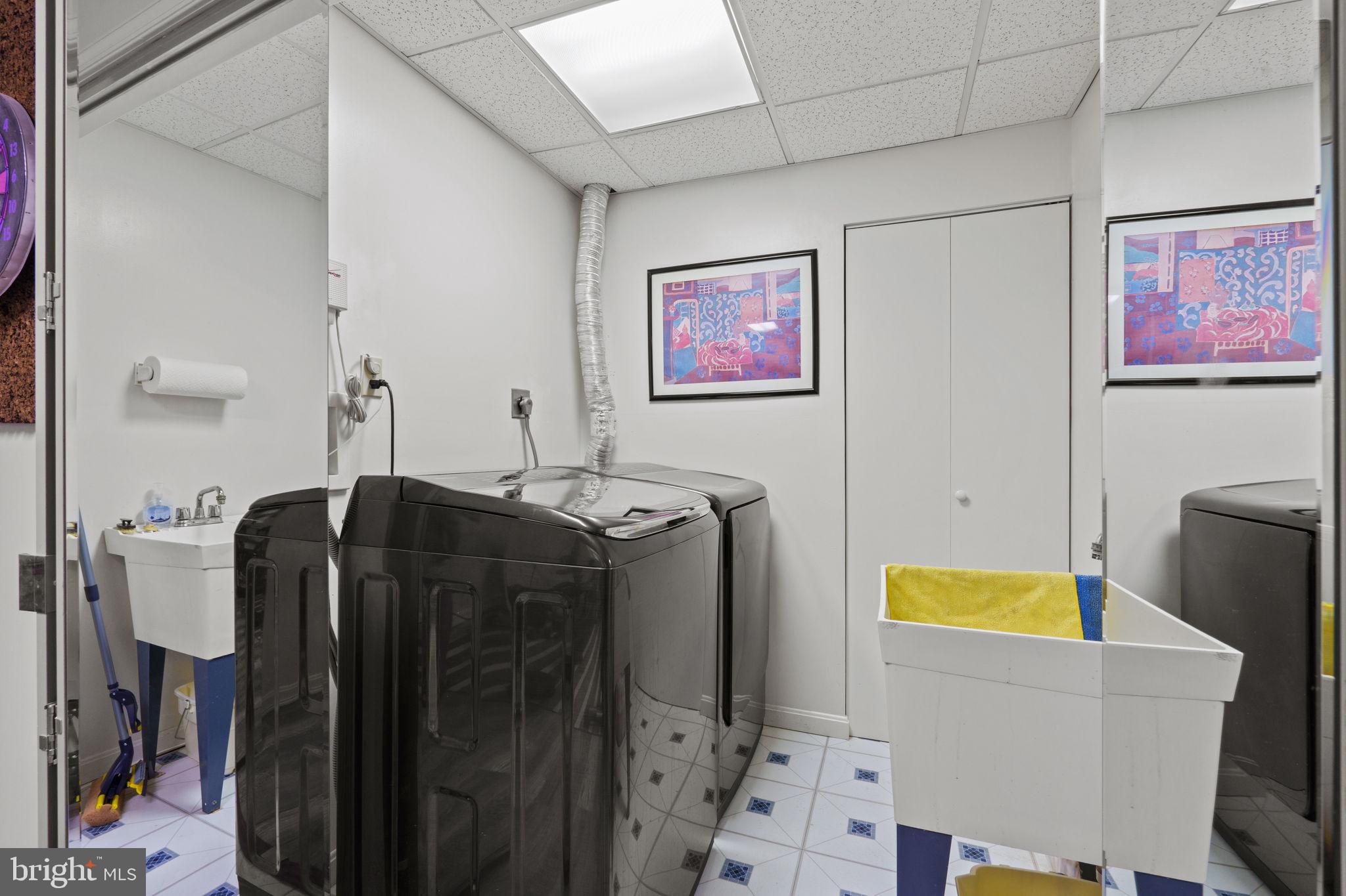 FOREST ESTATES - Residential