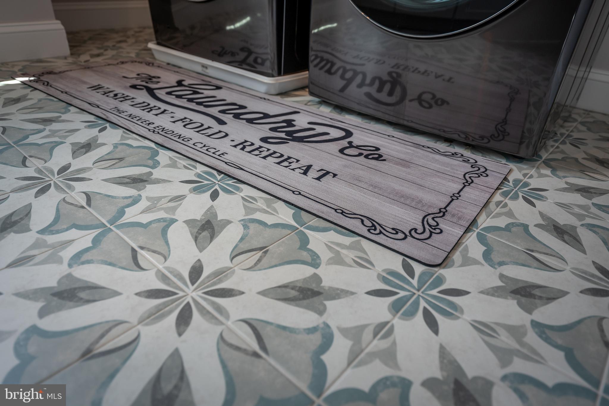 GREEN TREE MANOR - Residential