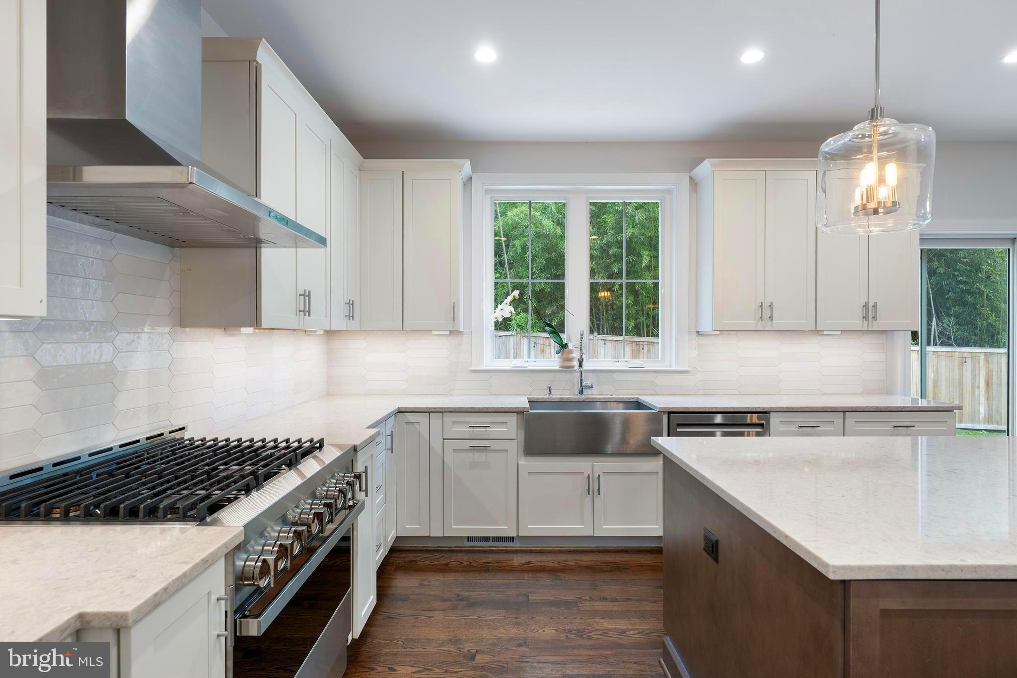 GREEN TREE MANOR - Residential