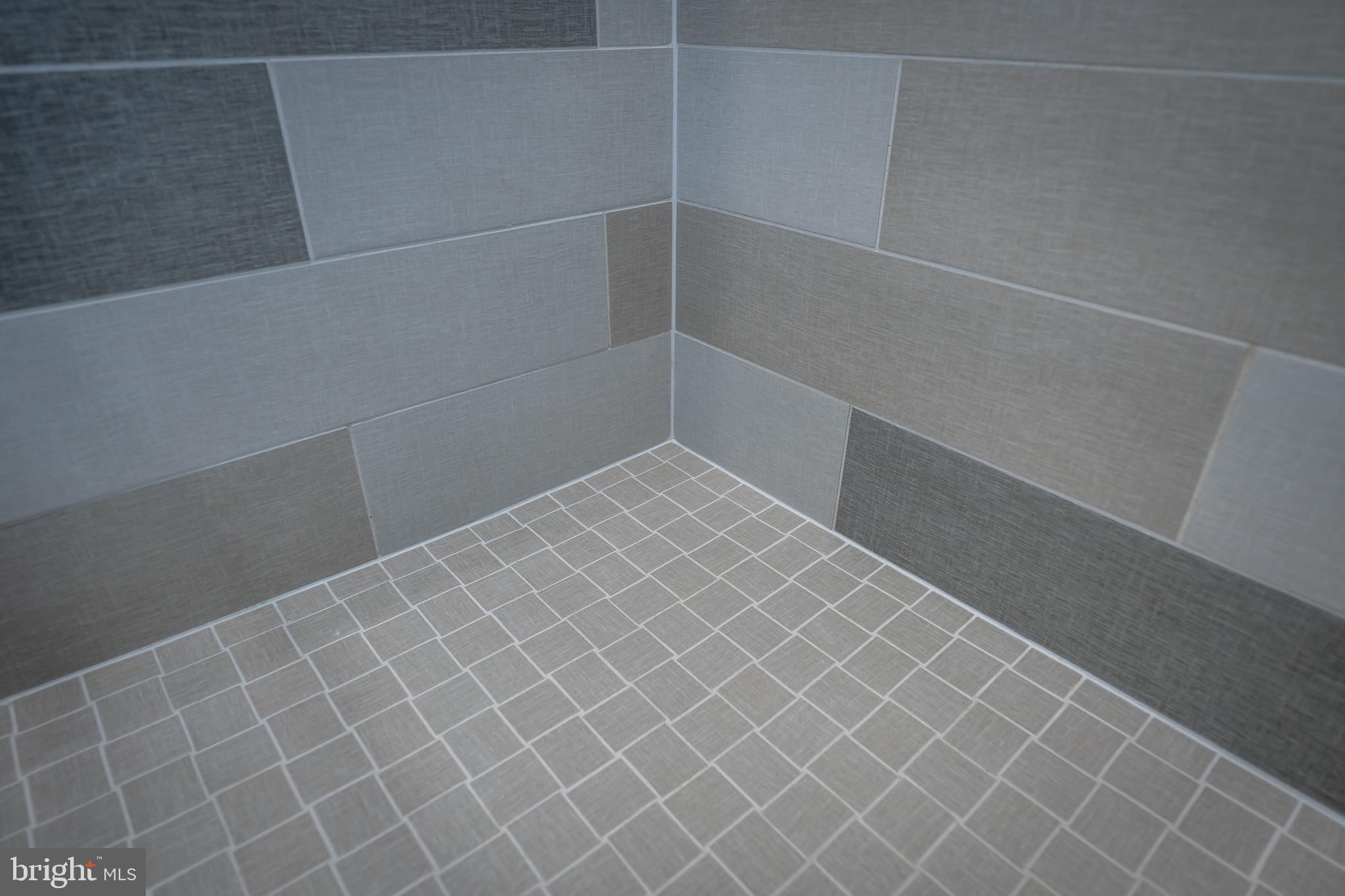 GREEN TREE MANOR - Residential