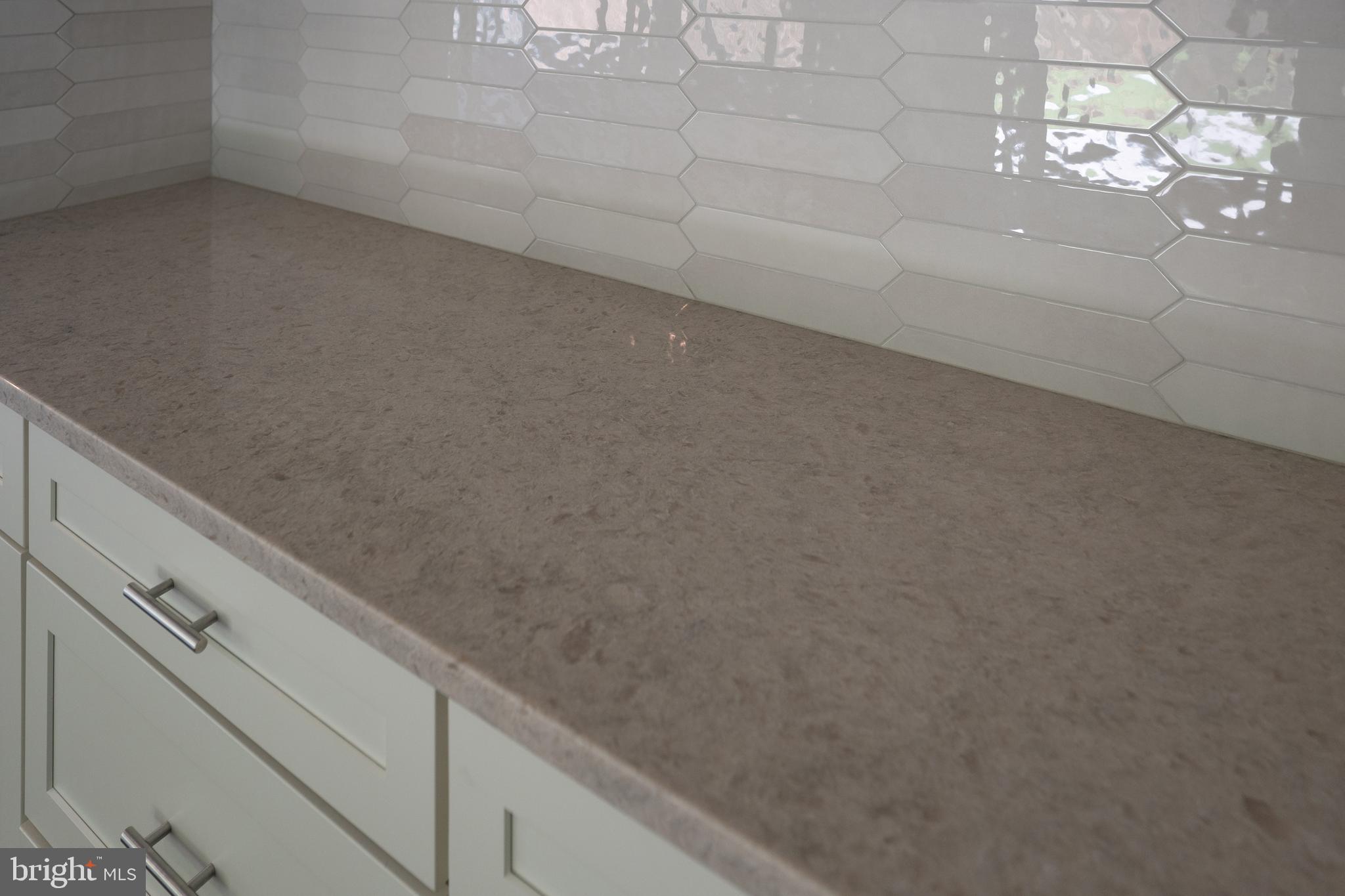 GREEN TREE MANOR - Residential