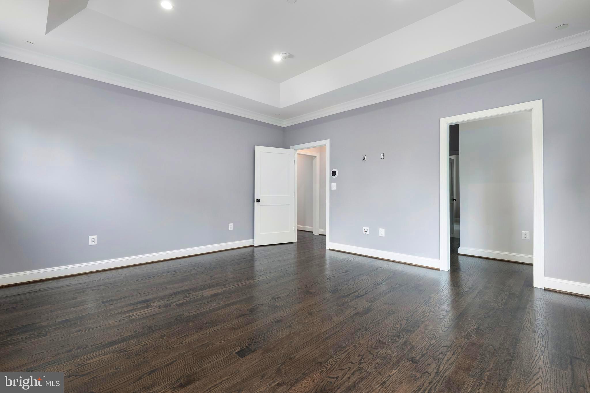 GREEN TREE MANOR - Residential