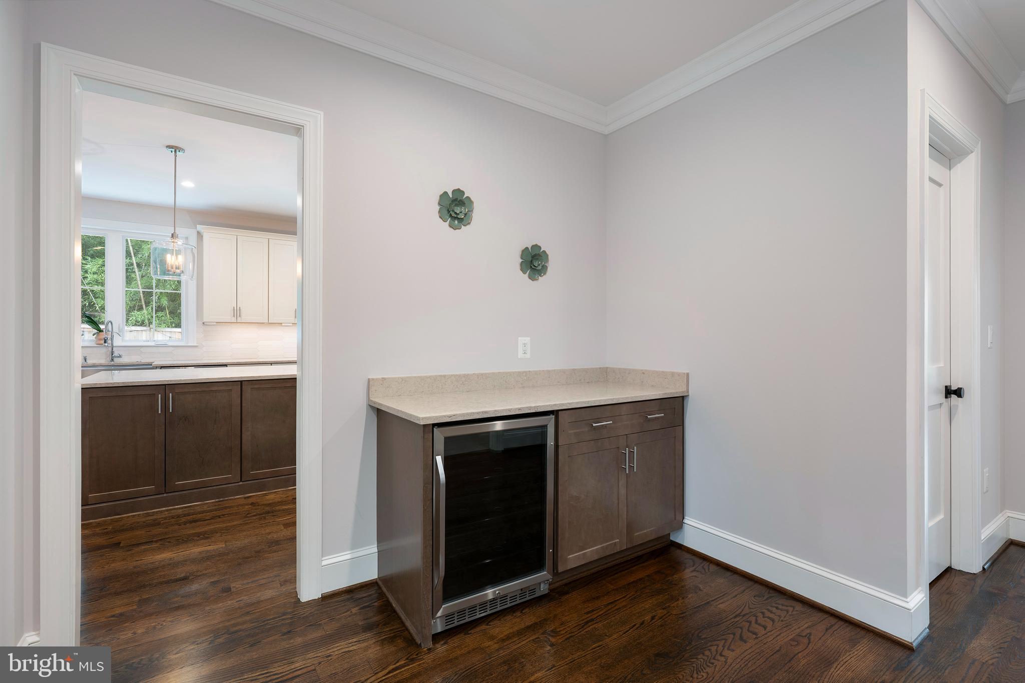 GREEN TREE MANOR - Residential