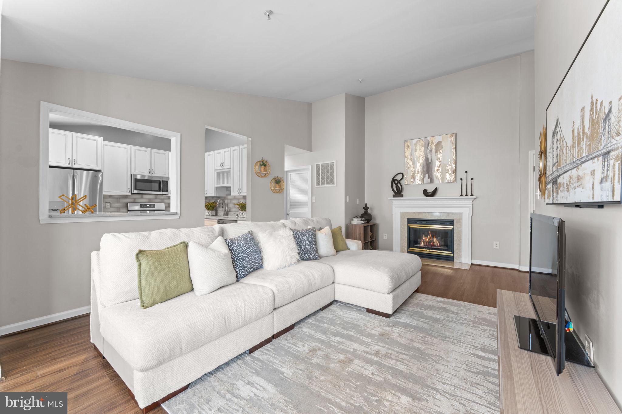 SOUTH MEADOWS - Residential