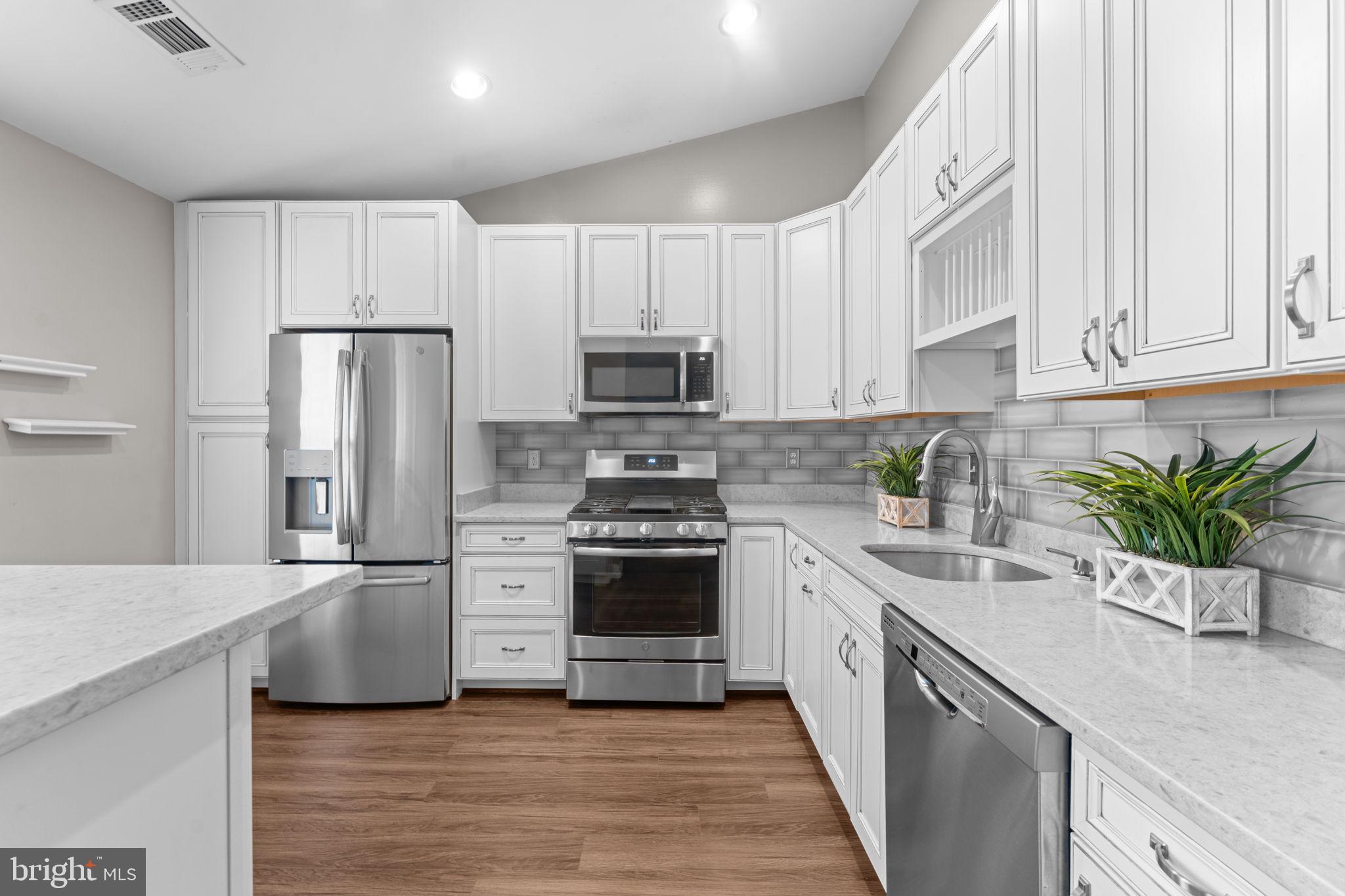 7510 Snowpea Ct SNOWPEA COURT J 201