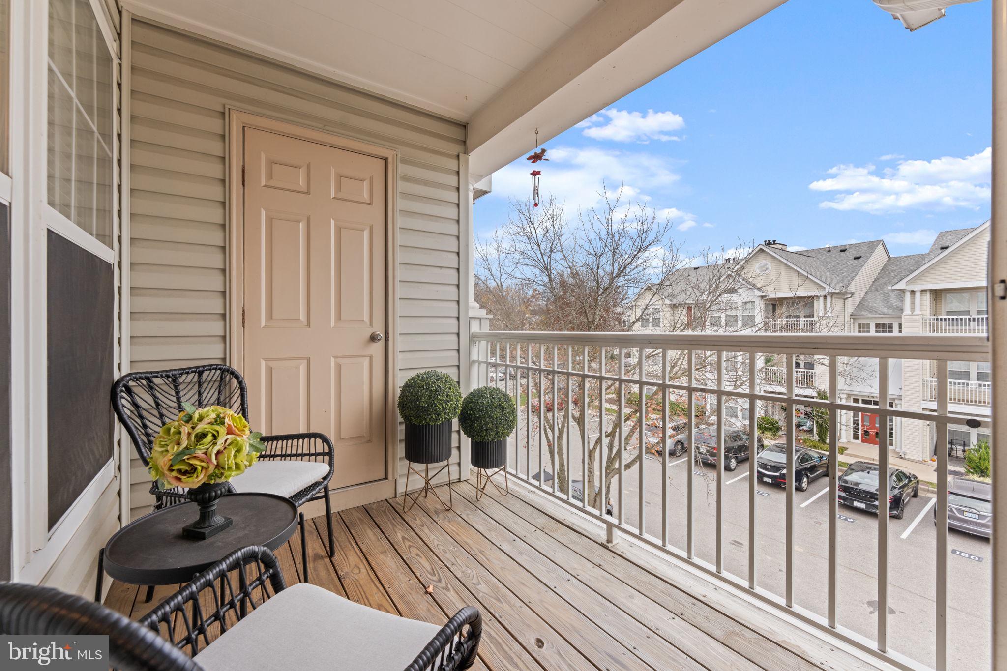 SOUTH MEADOWS - Residential