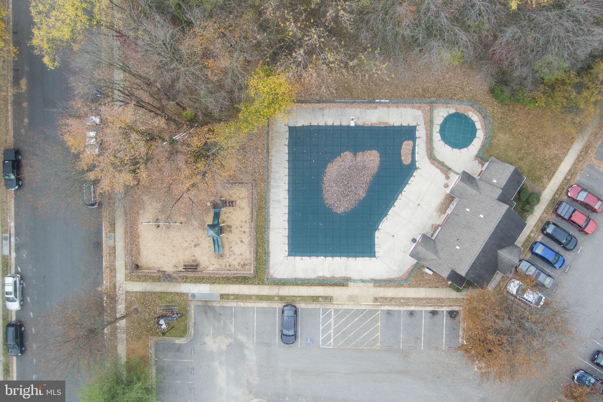 SOUTH MEADOWS - Residential