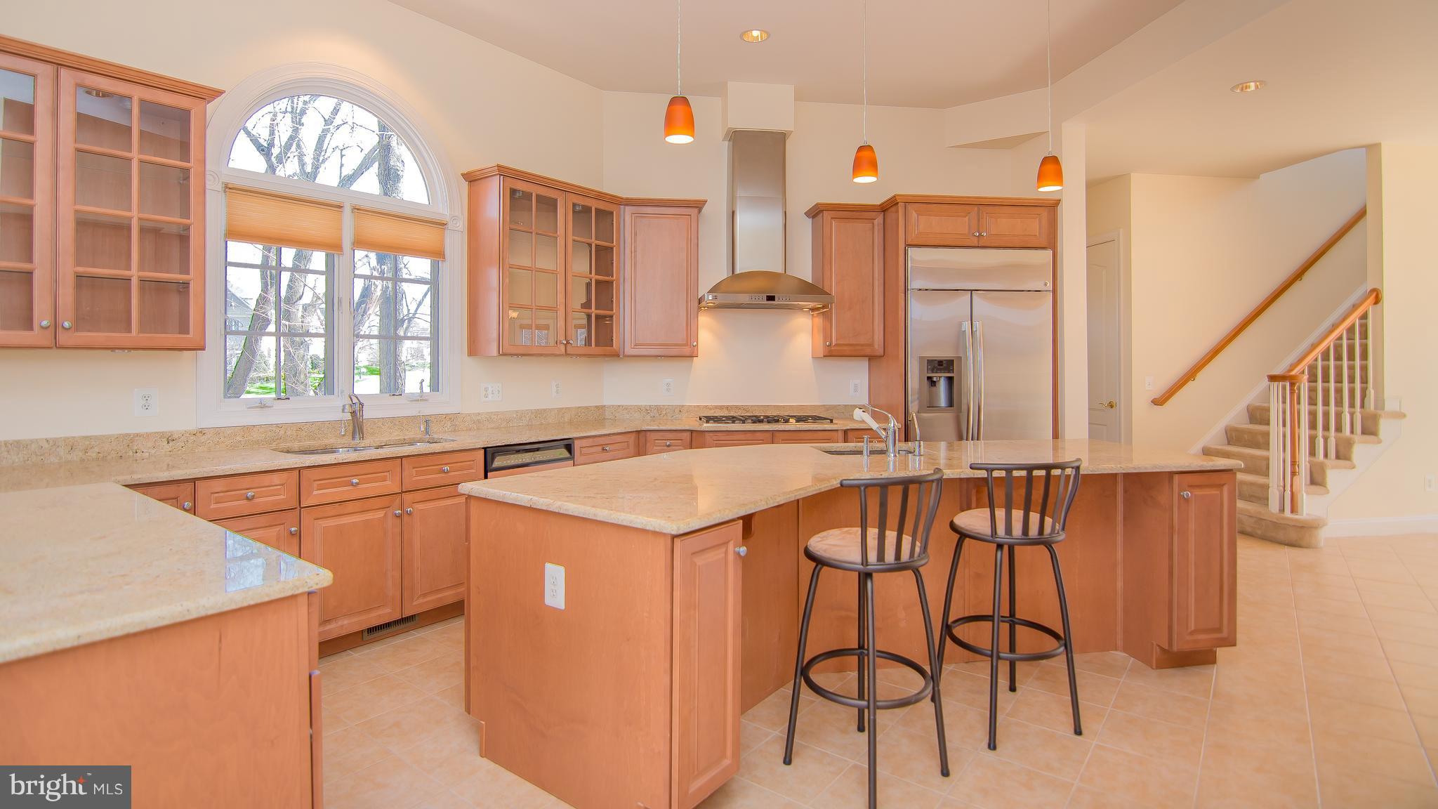 RIVER CREEK - Residential