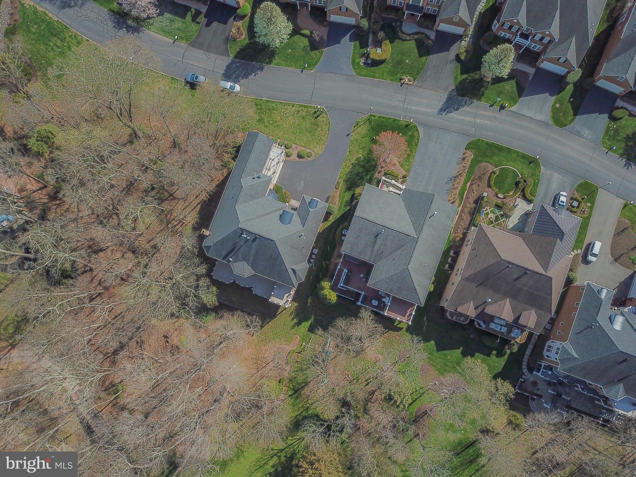 RIVER CREEK - Residential