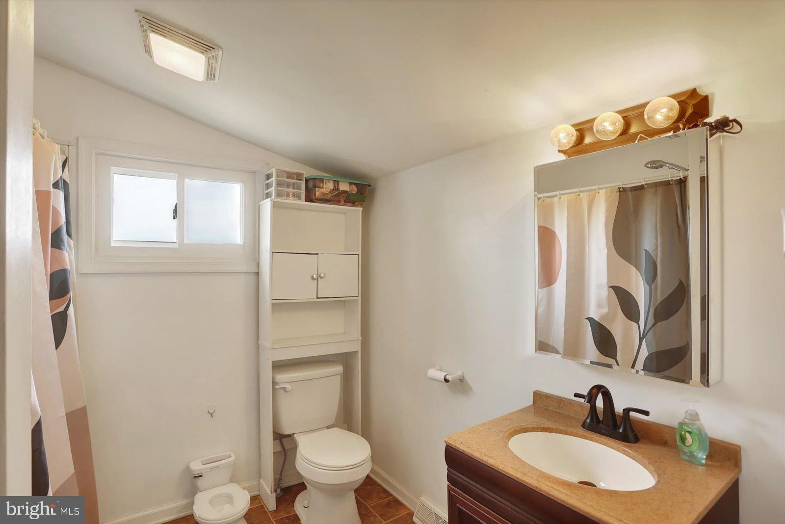 SMITH HILL EAST - Residential