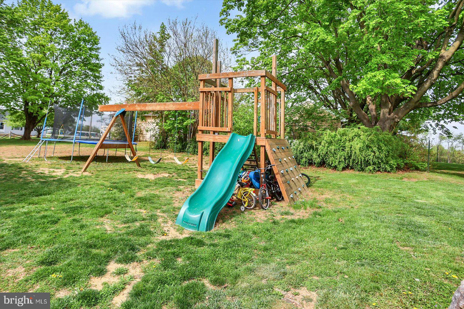 SMITH HILL EAST - Residential