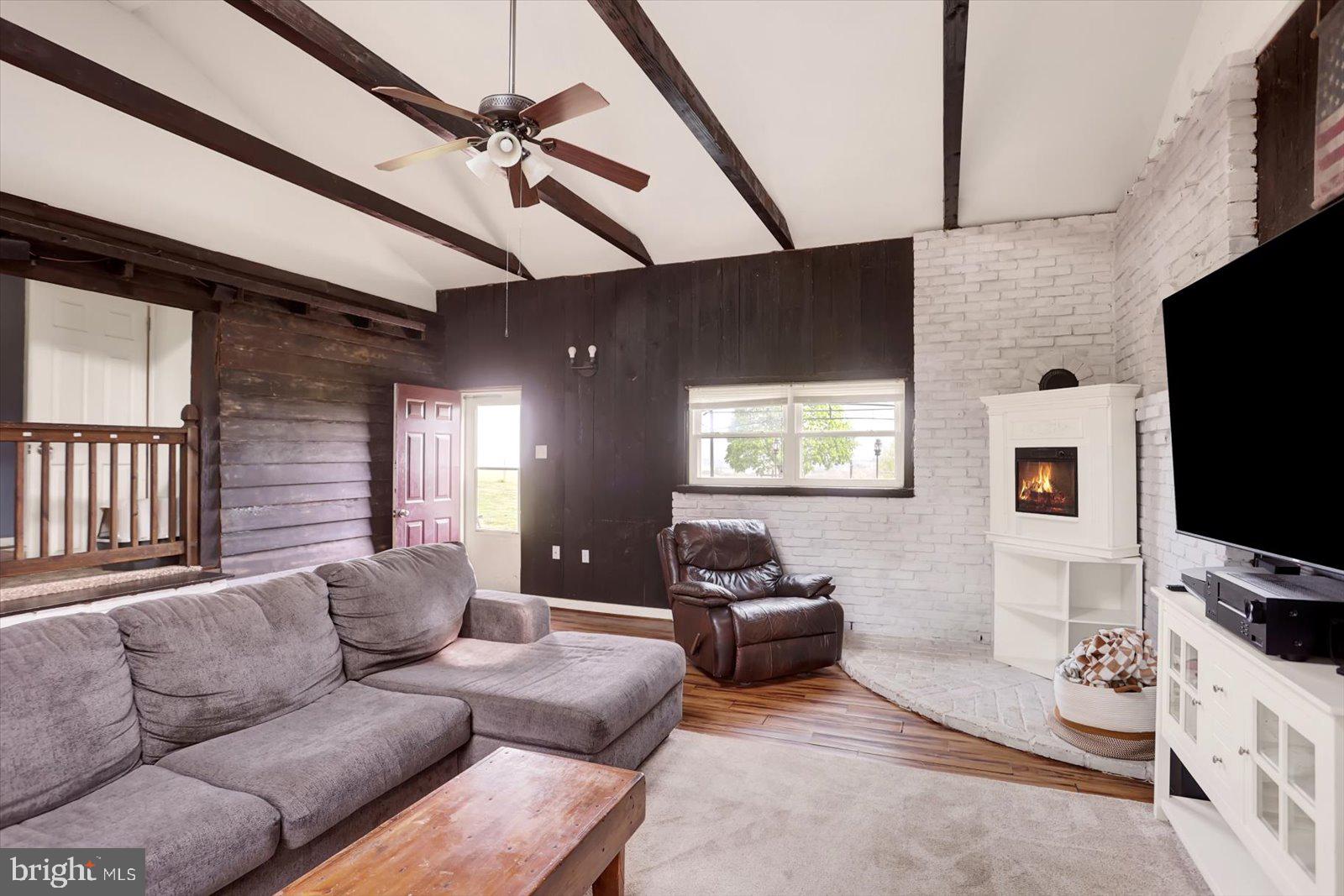 SMITH HILL EAST - Residential