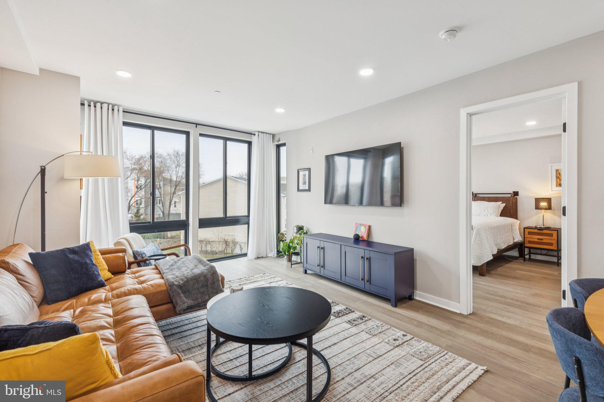 FRANCISVILLE - Residential