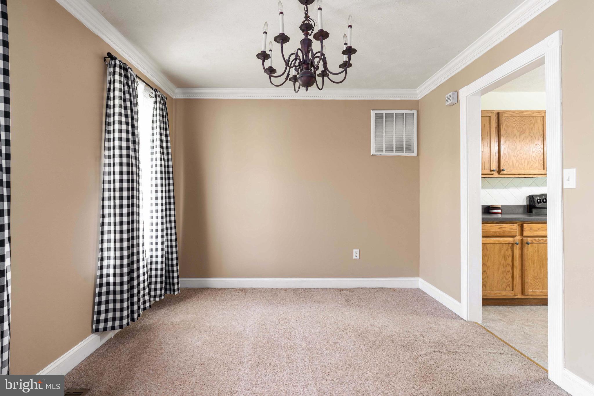 PRIEIDENTIAL LAKES - Residential