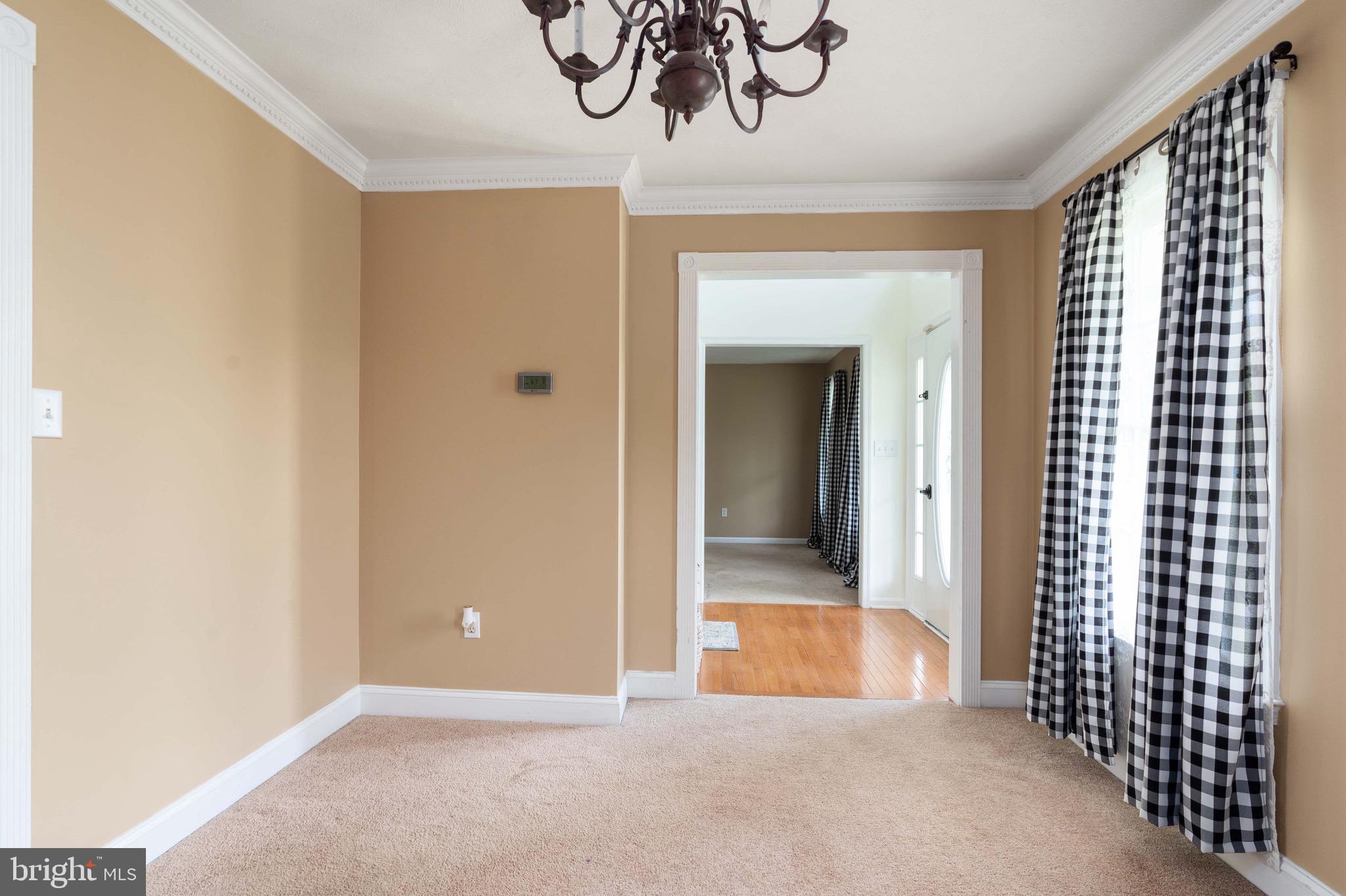 PRIEIDENTIAL LAKES - Residential