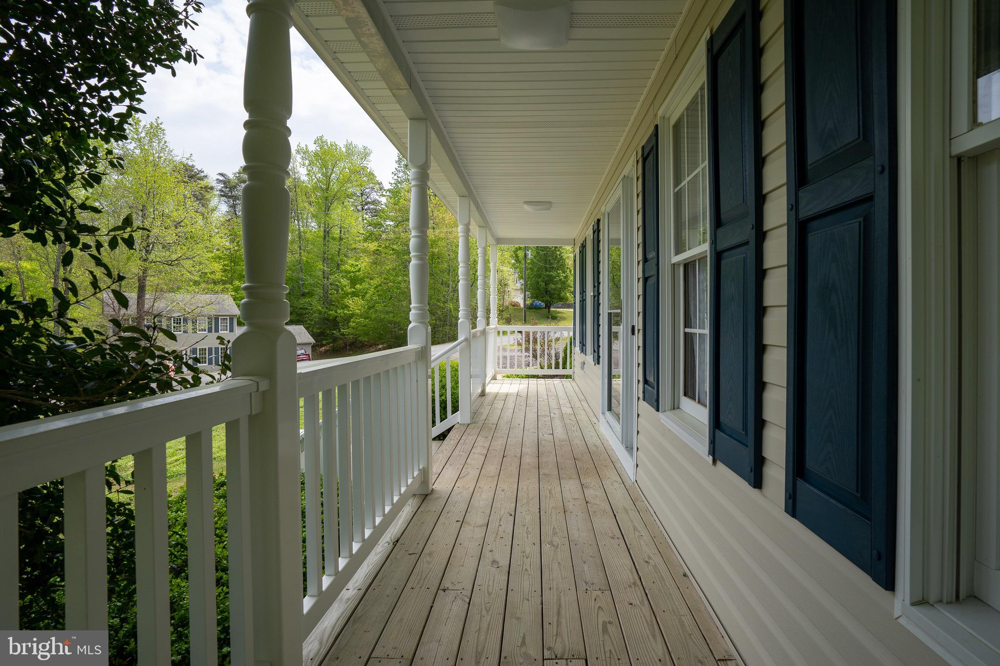 PRIEIDENTIAL LAKES - Residential