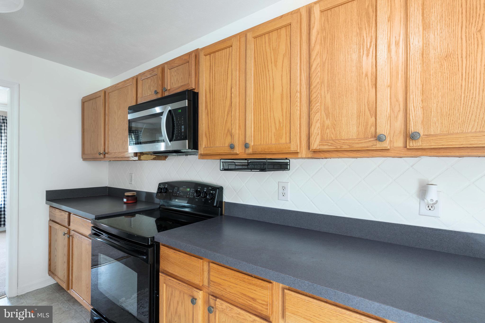 PRIEIDENTIAL LAKES - Residential