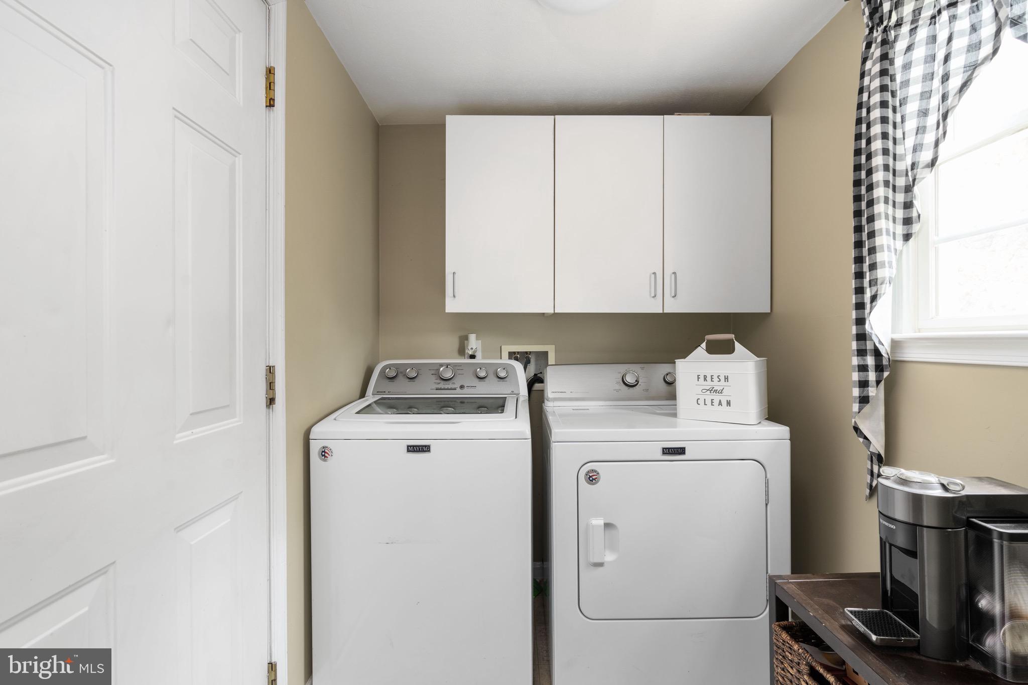 PRIEIDENTIAL LAKES - Residential