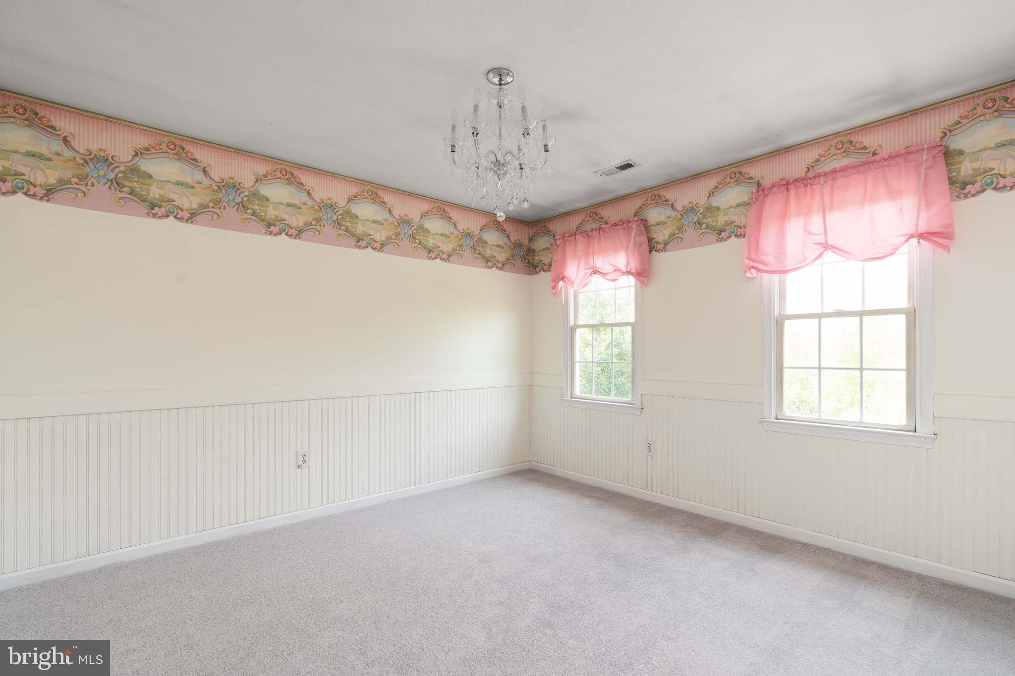 PRIEIDENTIAL LAKES - Residential