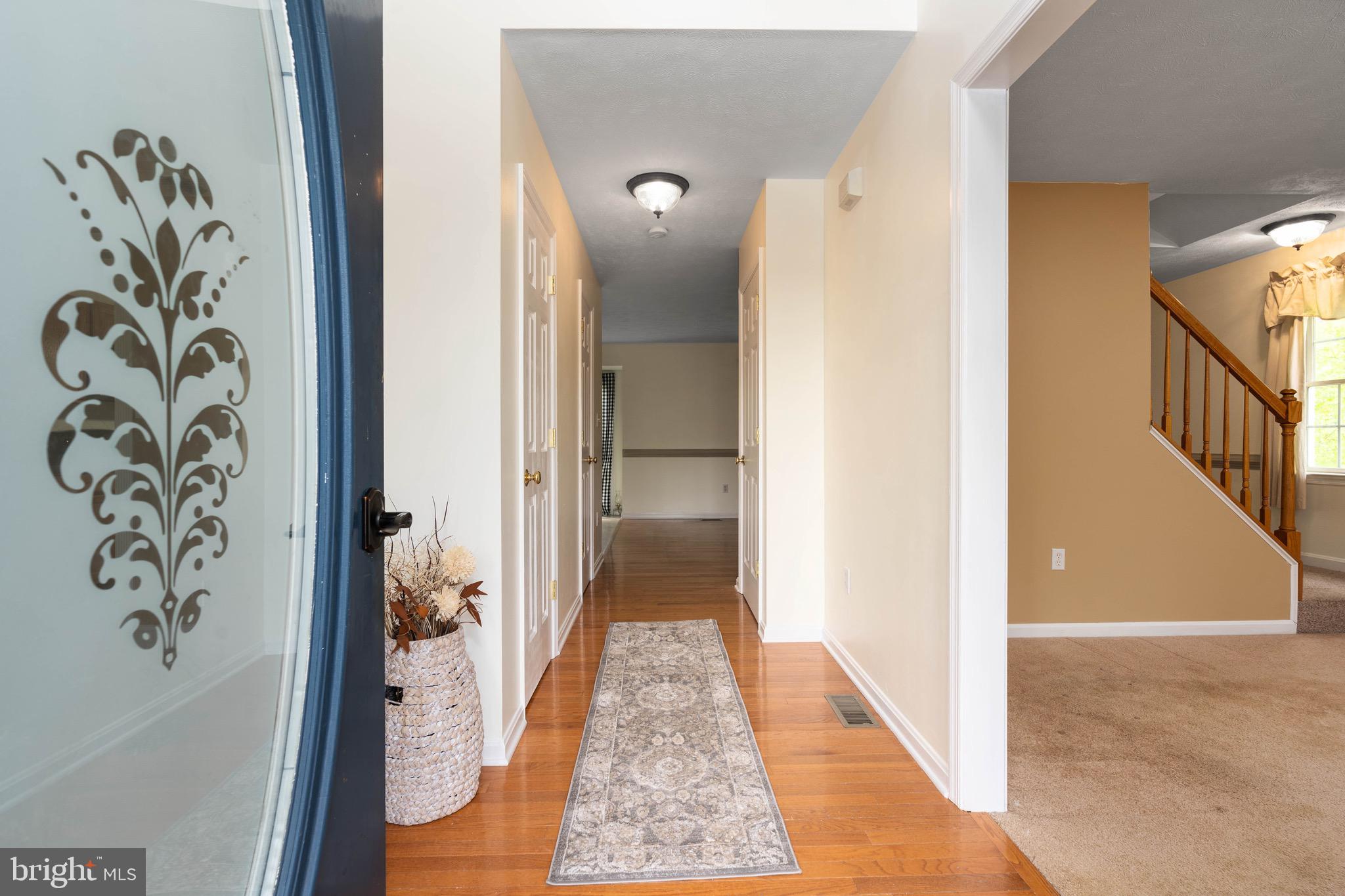 PRIEIDENTIAL LAKES - Residential