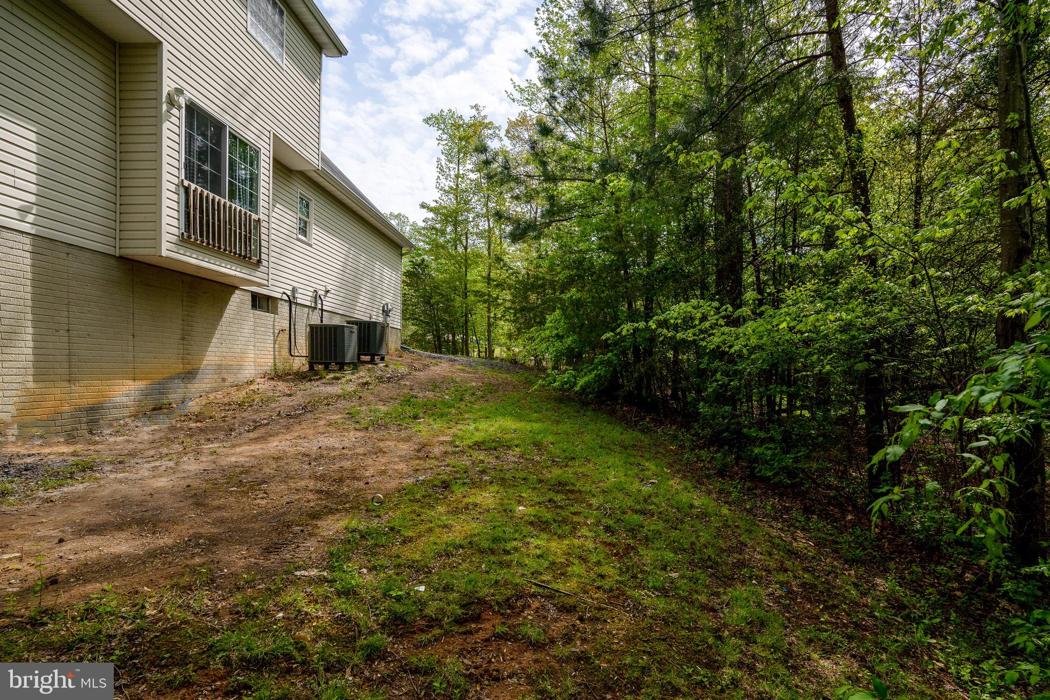 PRIEIDENTIAL LAKES - Residential