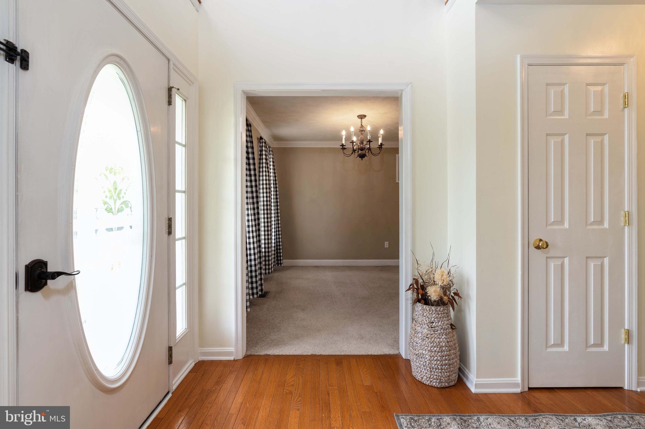 PRIEIDENTIAL LAKES - Residential