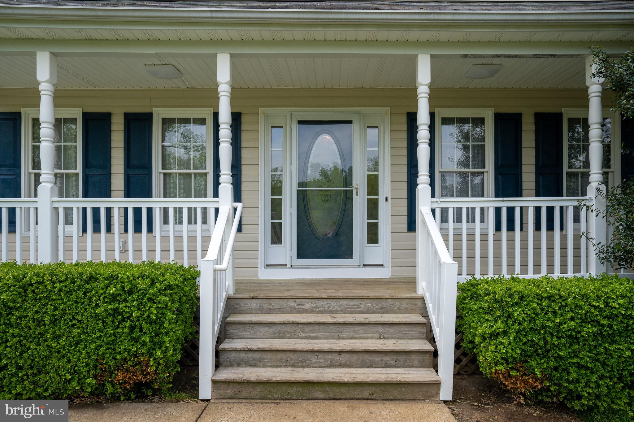 PRIEIDENTIAL LAKES - Residential