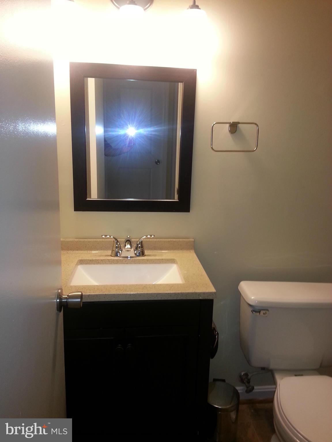 ROLLING BROOK - Residential Lease