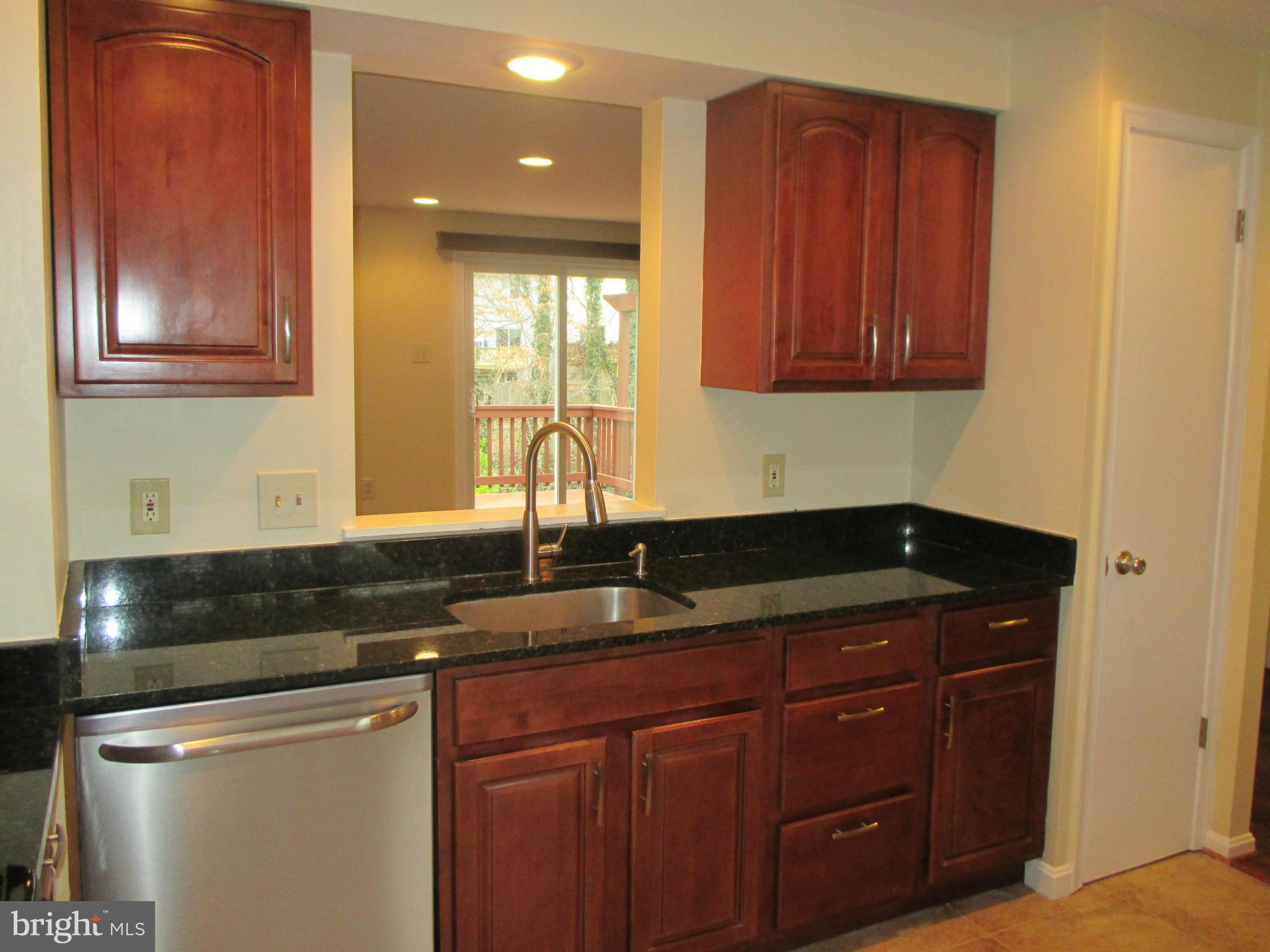 ROLLING BROOK - Residential Lease