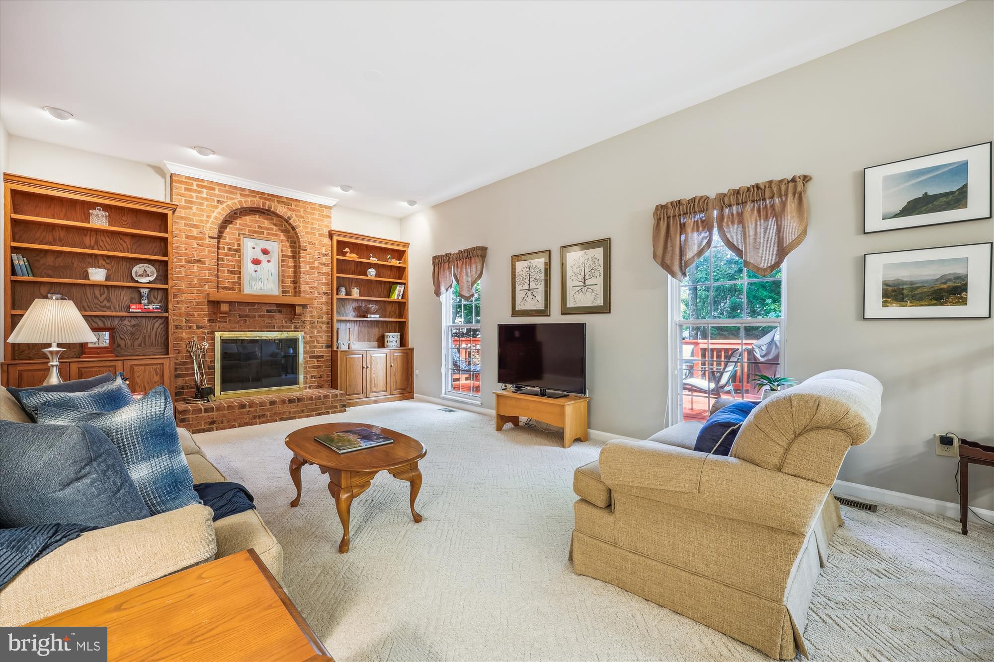 ASHLEY HOLLOW - Residential