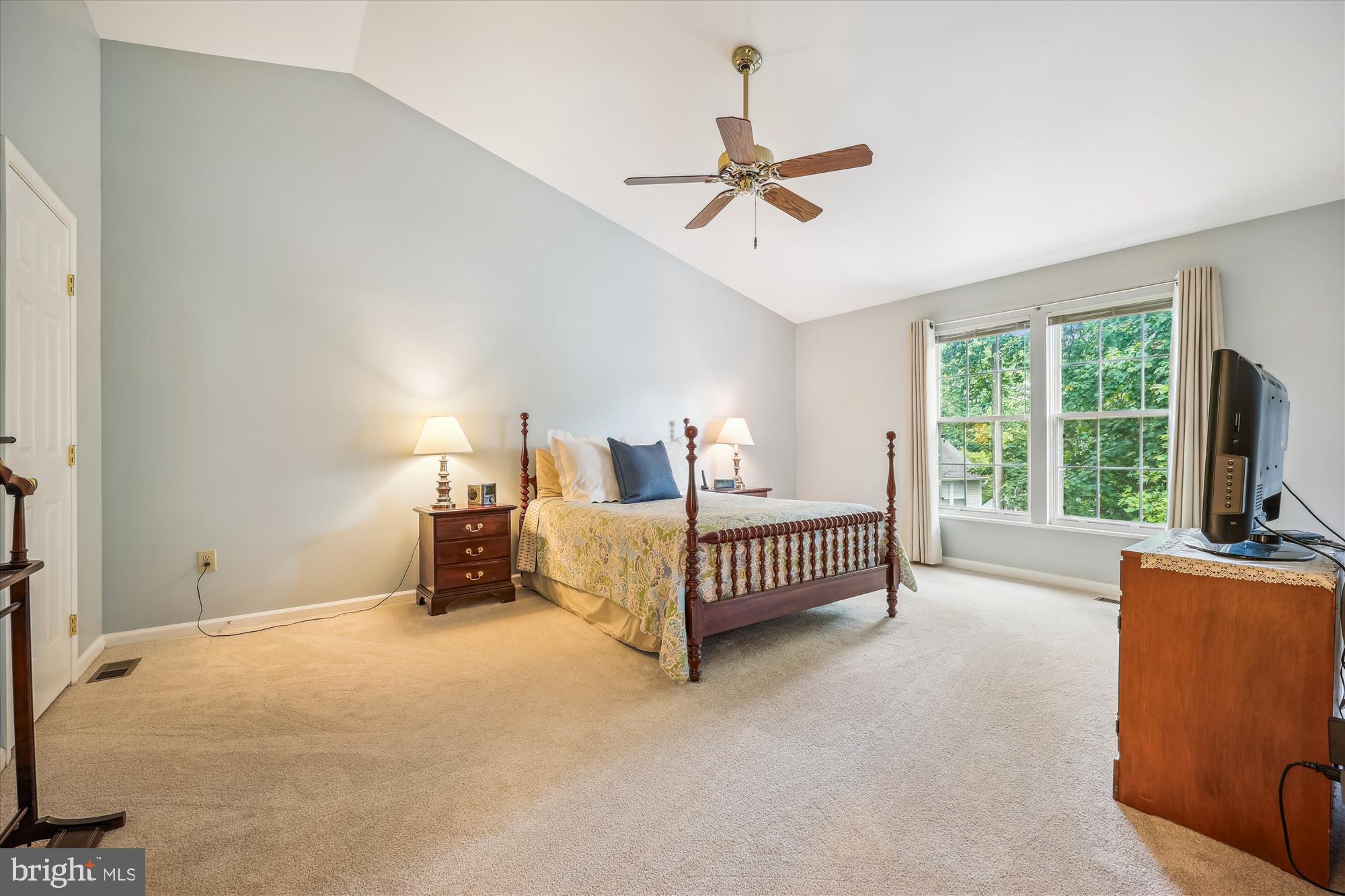 ASHLEY HOLLOW - Residential