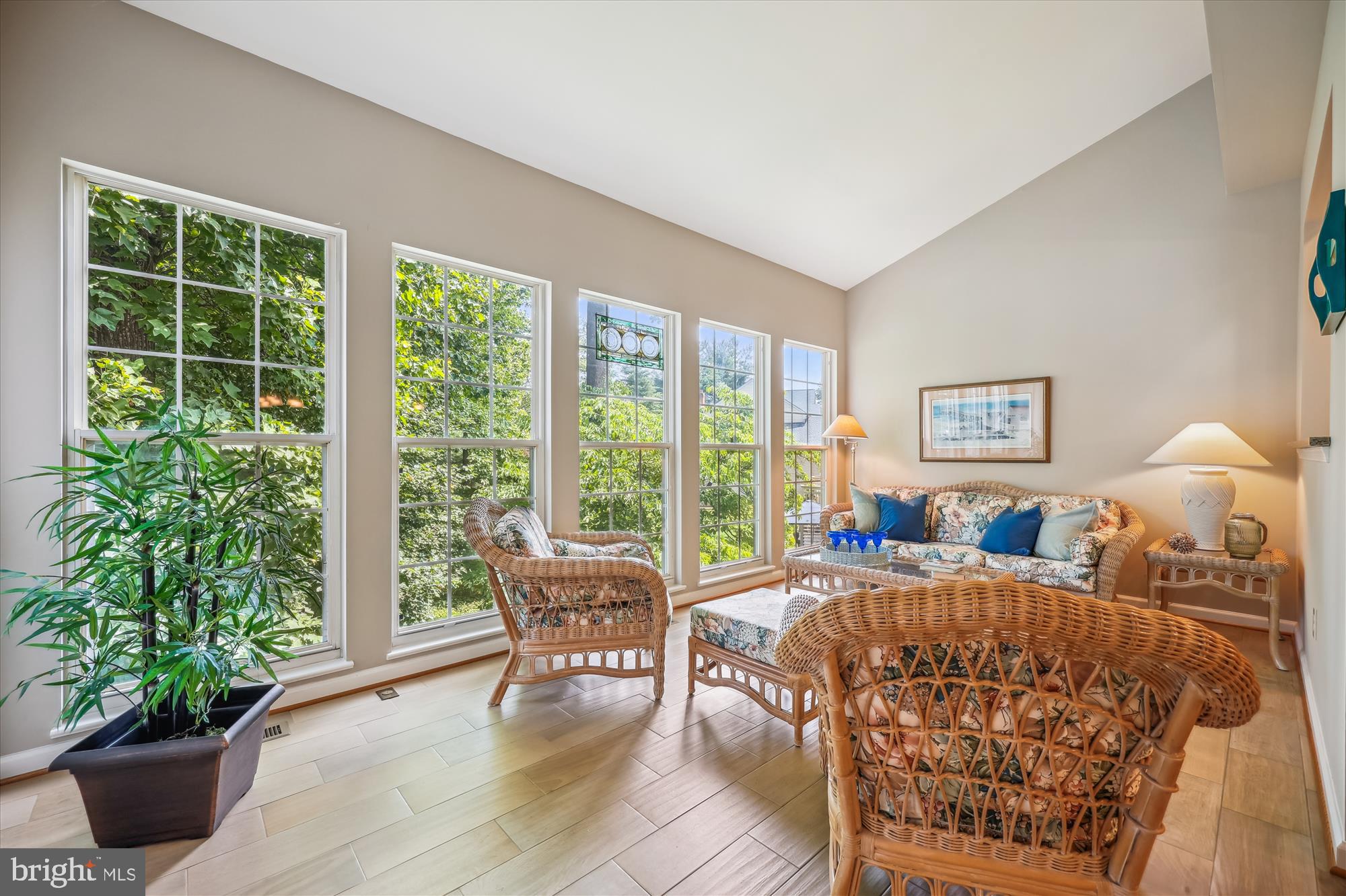 ASHLEY HOLLOW - Residential