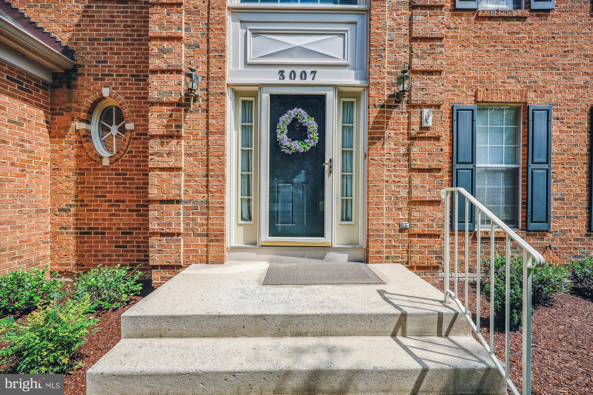 ASHLEY HOLLOW - Residential