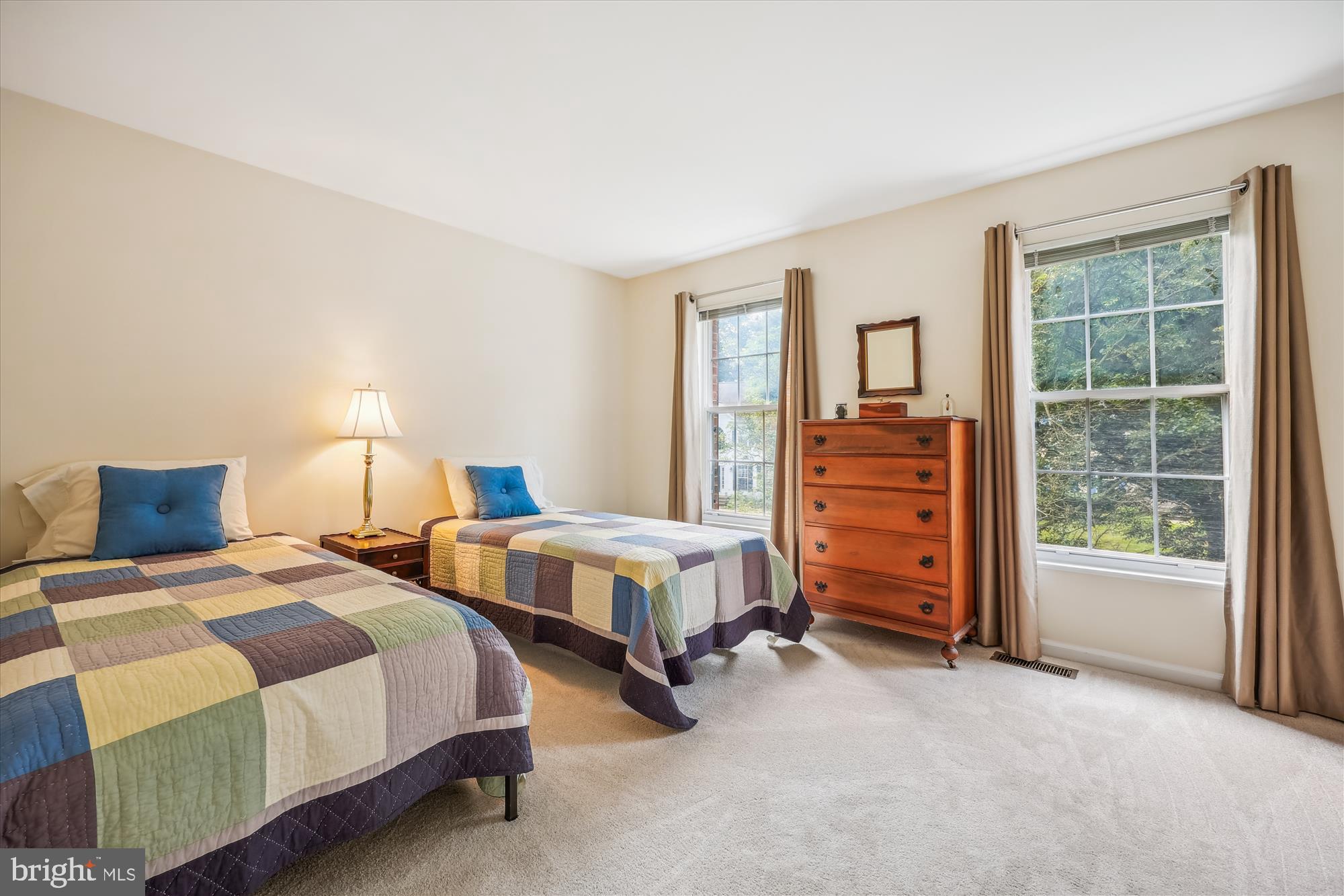 ASHLEY HOLLOW - Residential