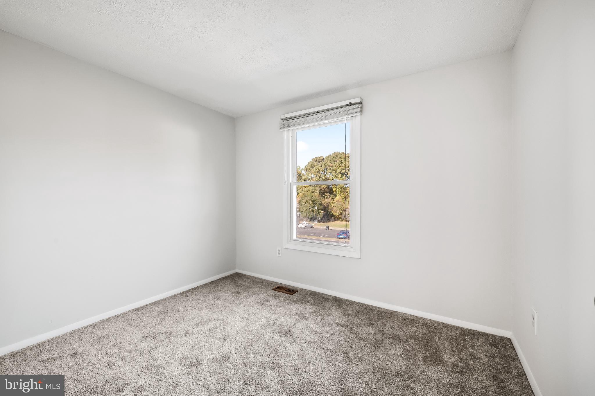 CHESTERFIELD - Residential