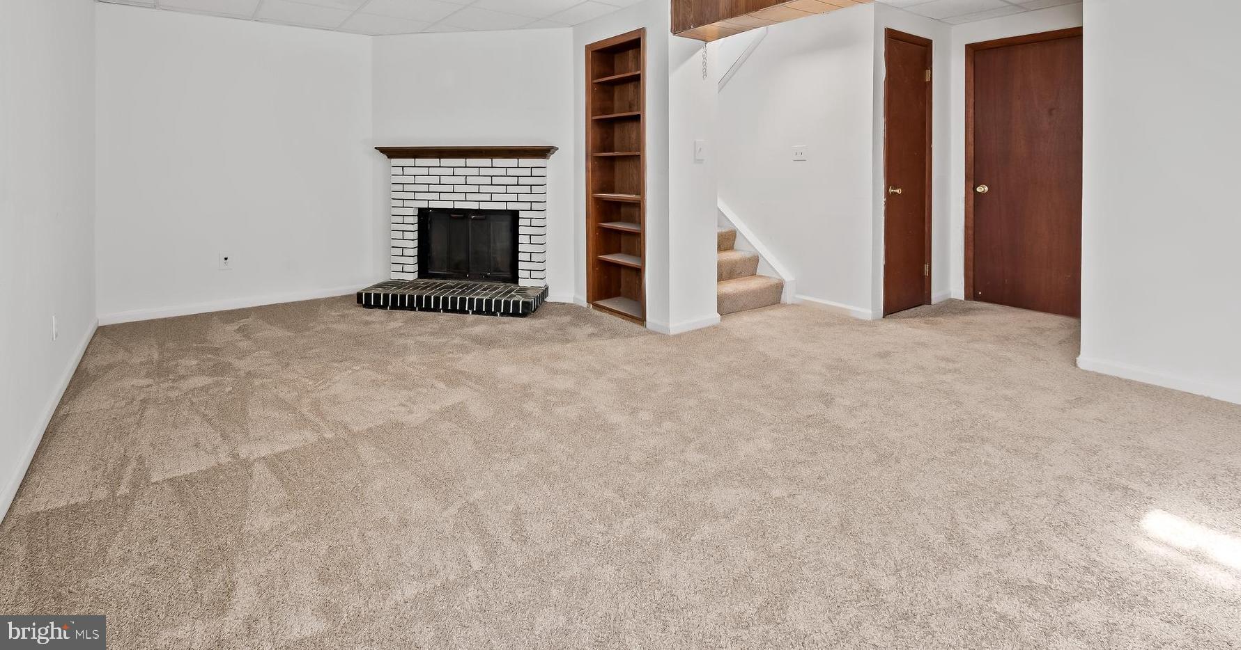 CHESTERFIELD - Residential