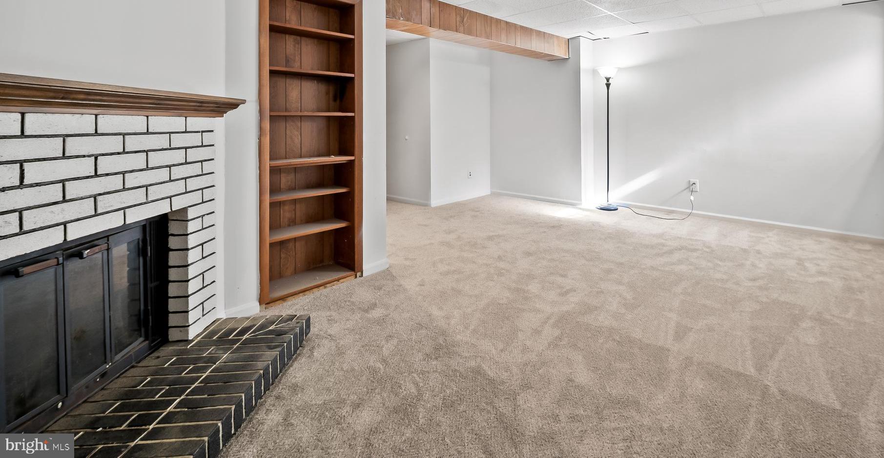 CHESTERFIELD - Residential